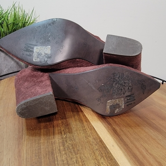 Mi.iM Kendell Maroon Contemporary Distressed Snake Booties Pointed toe Size 9 - Picture 12 of 16